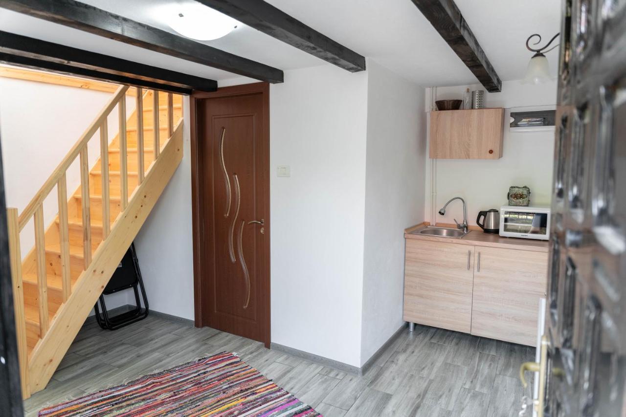 La Fanar Guesthouse Куртя-де-Арджеш Экстерьер фото