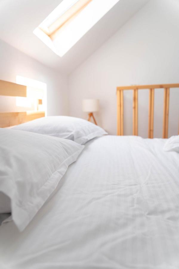 La Fanar Guesthouse Куртя-де-Арджеш Экстерьер фото